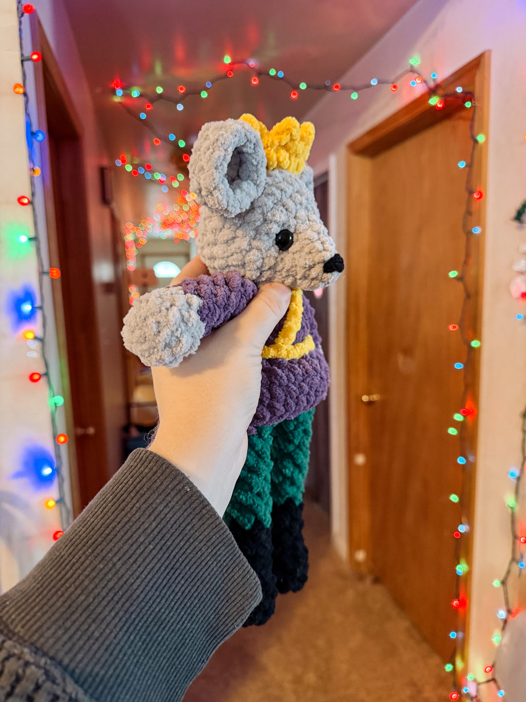 Classic Mouse King Crochet Pattern